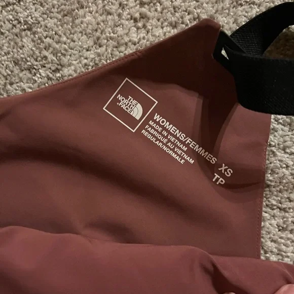 NWOT North Face bib